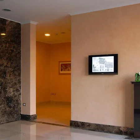 מלון Palazzo Giancola 3*