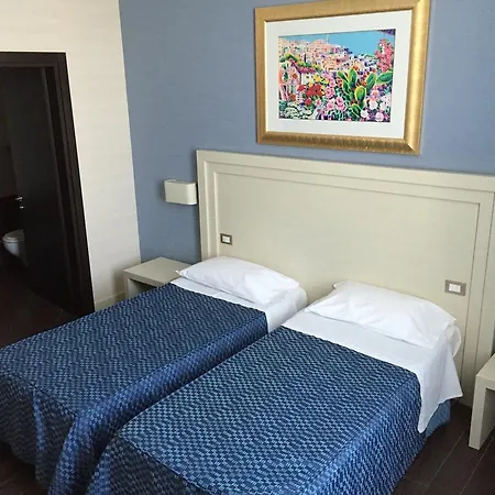 Palazzo Giancola מלון סן סברו