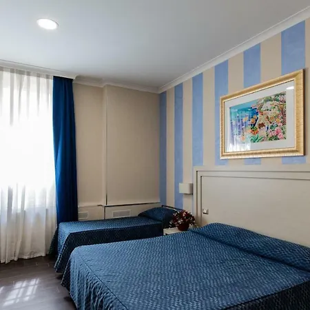 Palazzo Giancola מלון 3*